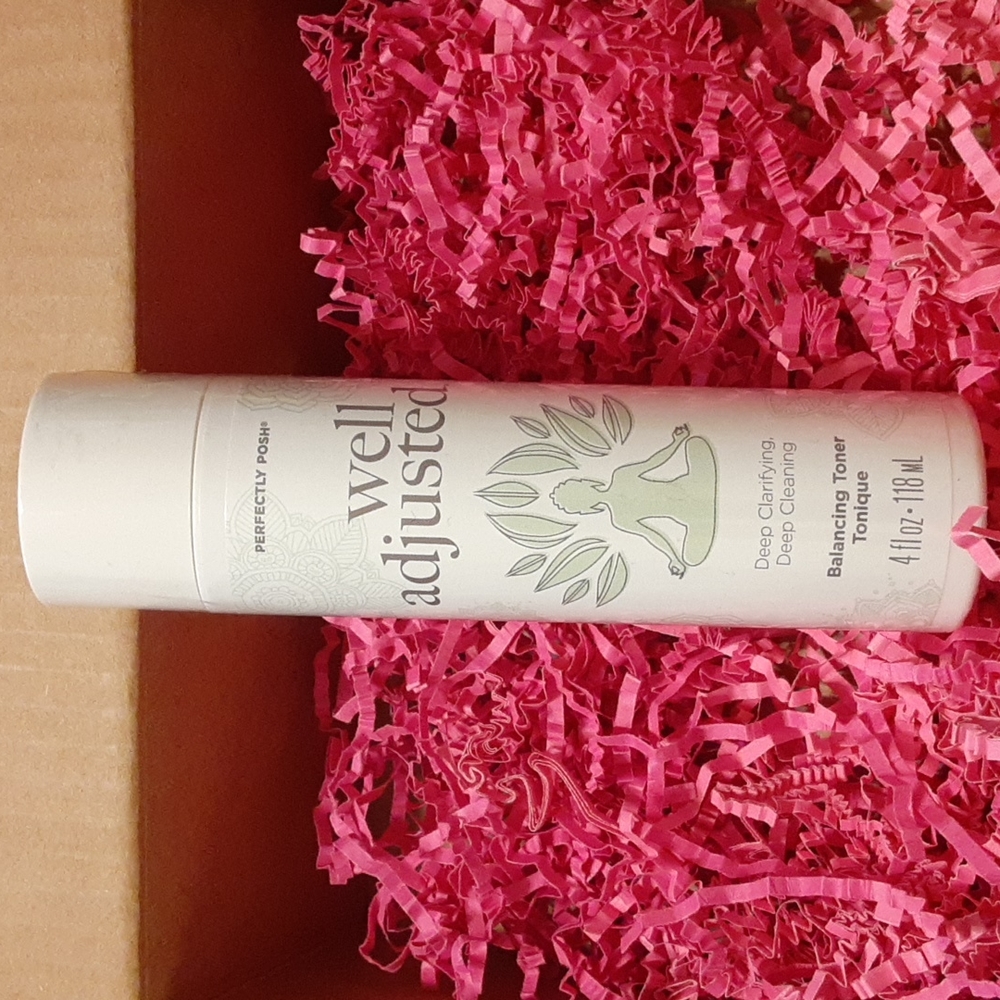 Well Adjusted Deep Clarifying Deep Cleansing Balancing Toner